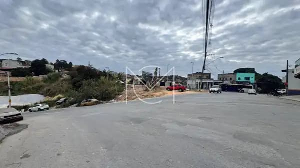 Terreno à venda em Ribeirão das Neves/MG