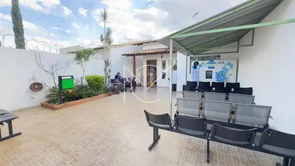 Casa à venda em Esmeraldas/MG