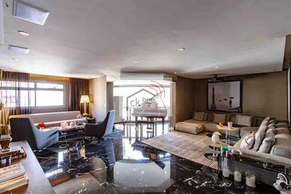 Apartamento Alto Padrão em Moema Pássaros com 227 m2