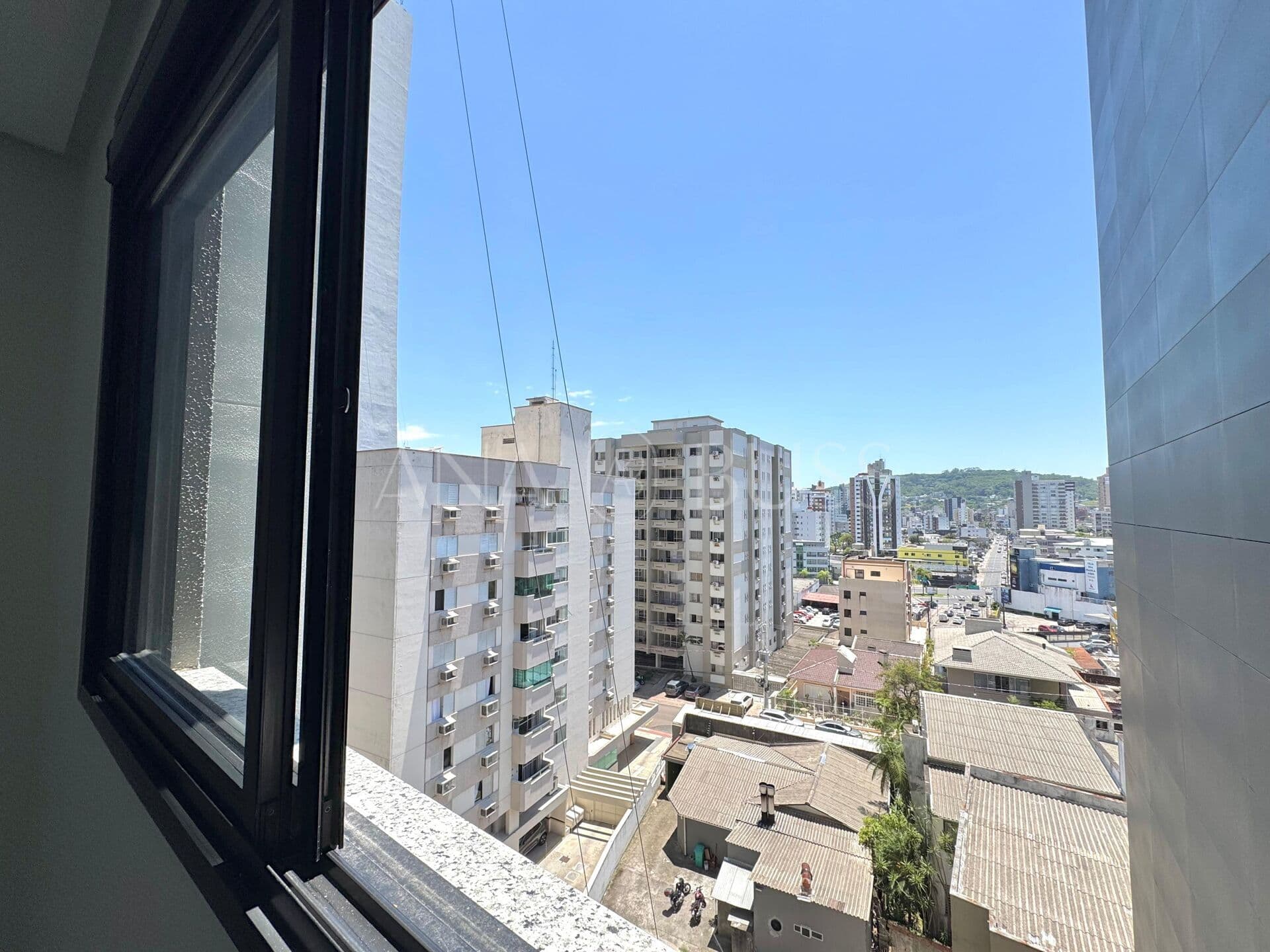 Apartamento SEMIMOBILIADO Class