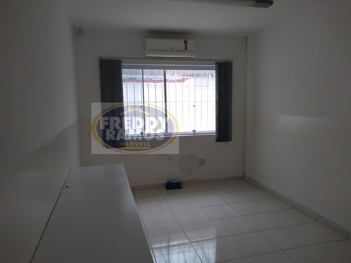 Casa Térrea para Venda em Vila Rubens Mogi das Cruzes-SP