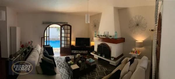 Casa Térrea para Venda em Vila Oliveira Mogi das Cruzes-SP