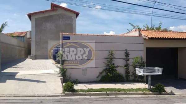 Sobrado em Condomínio para Venda em Vila São Sebastião Mogi das Cruzes-SP