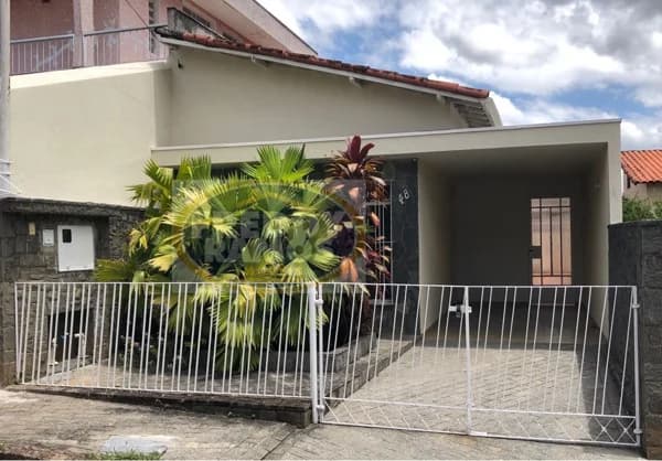 Casa Térrea para Venda em Centro Mogi das Cruzes-SP