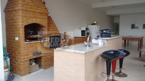 Sobrado em Condomínio para Venda em Jardim Marica Mogi das Cruzes-SP