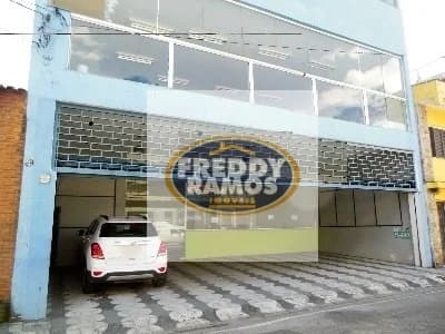 Prédio Comercial para Aluguel em Centro Mogi das Cruzes-SP