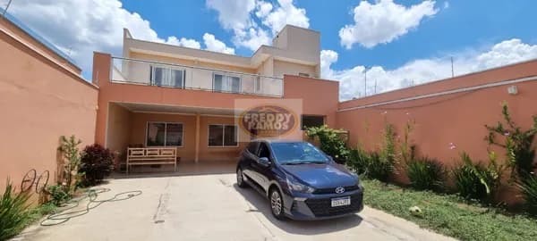 Casa em Mogi das Cruzes - Vila Oliveira