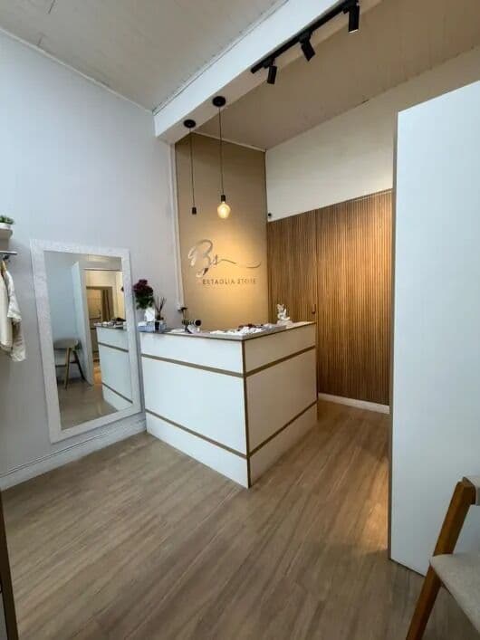 Ponto Comercial à Venda, 25 m² por R$ 45.000