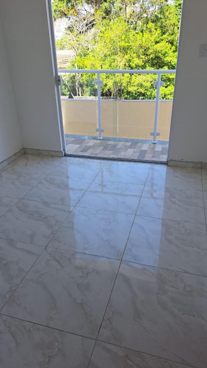 Sobrado no condomínio Villagio no Jardim São Paulo