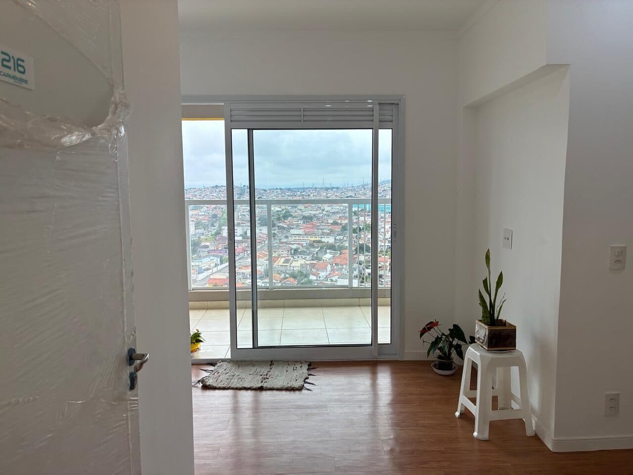 Apartamento de 2 Dormitórios no Centro de Mogi das Cruzes - 2 Vagas de Garagem e Financiamento Facilitado
