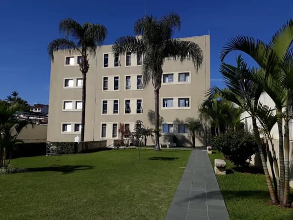 Oportunidade! Apartamento à venda no Edifício Cristina, no bairro Mogi Moderno em Mogi das Cruzes, com 2 dormitórios.