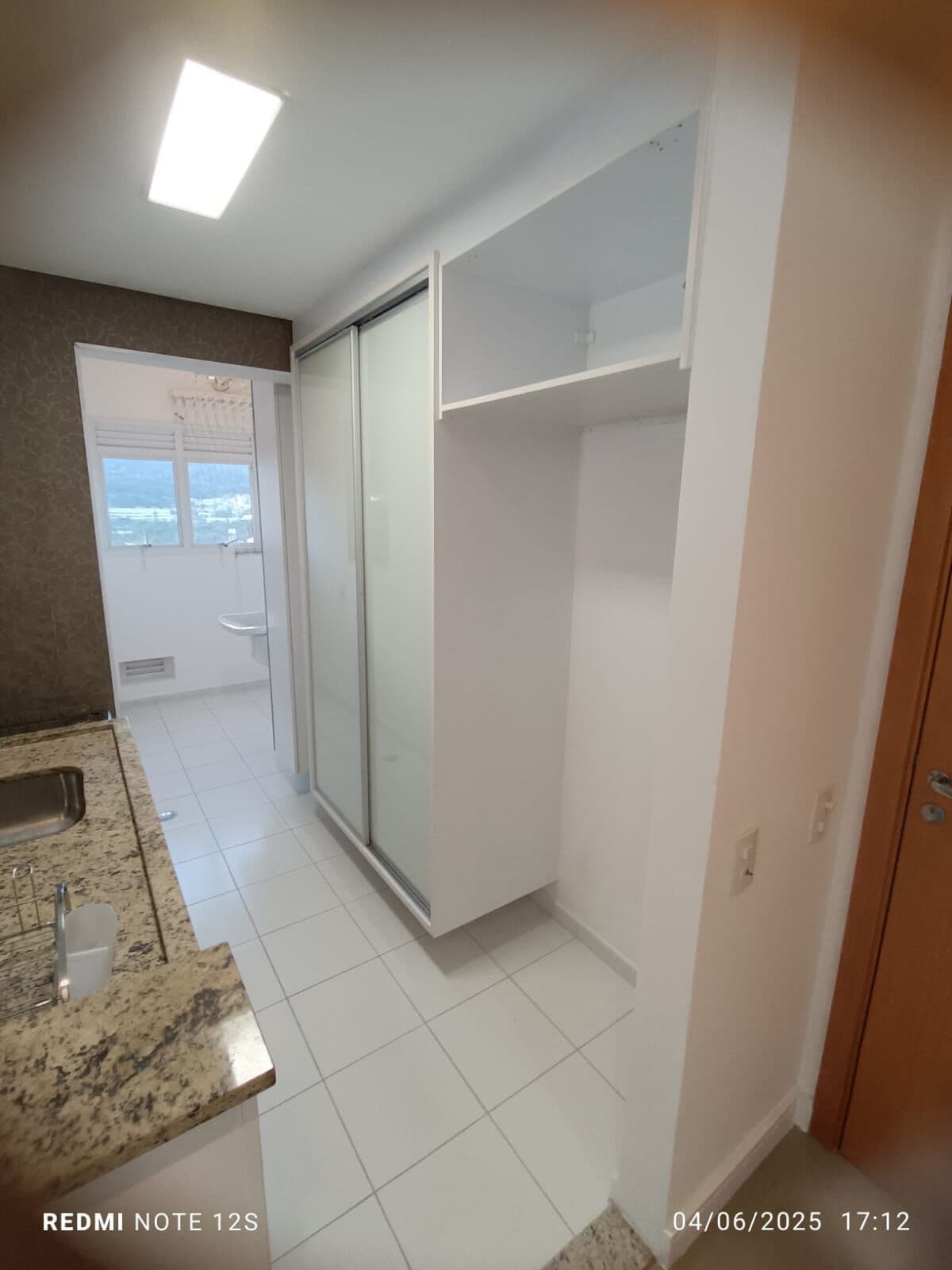 Apartamento para Alugar no Condomínio Vitta Mogilar!