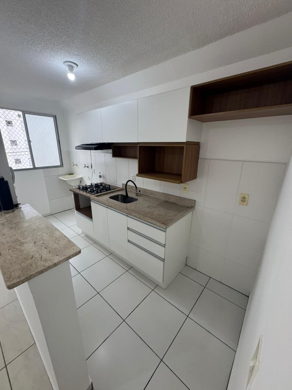 Apartamento Reformado com 2 Dormitórios e 1 Vaga no Condomínio Spazio Miraflores - Vila Mogilar, Mogi das Cruzes