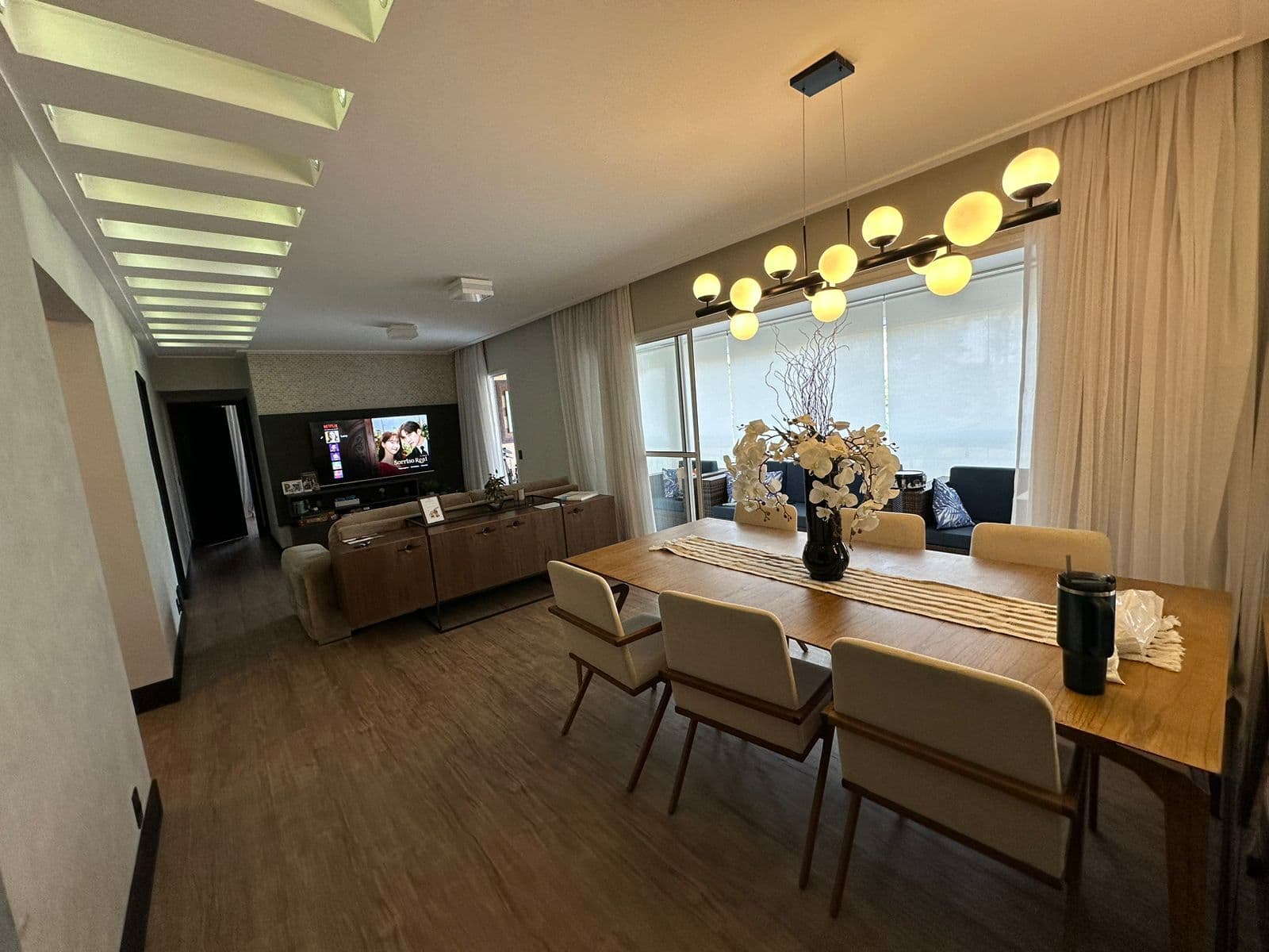 Apartamento com 3 Suítes e Quintal Privativo na Vila Oliveira – Condomínio Clube