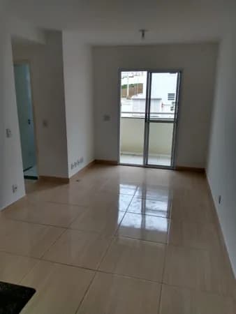 Apartamento à venda no condomínio Vila Ceres, no bairro Vila Cintra em Mogi das Cruzes, com 2 dormitórios.