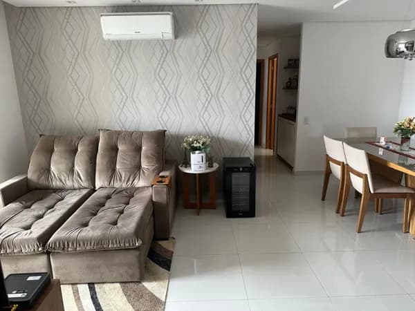 Venda de Apartamento Alto Padrão no Centro do Bairro Alto Ipiranga em Mogi das Cruzes, SP, com 3 dormitórios, sendo 1 suíte