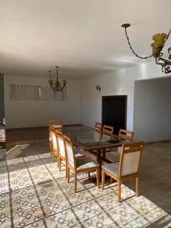 Sobrado à venda no bairro Vila Sud Menuci, com 3 dormitórios, sendo 1 suíte.