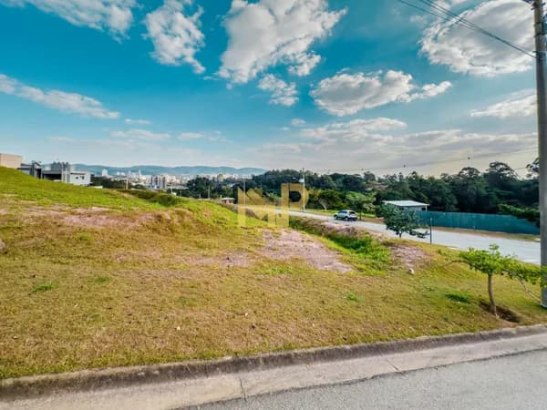 Lote/Terreno em Jundiaí - Jardim Florestal