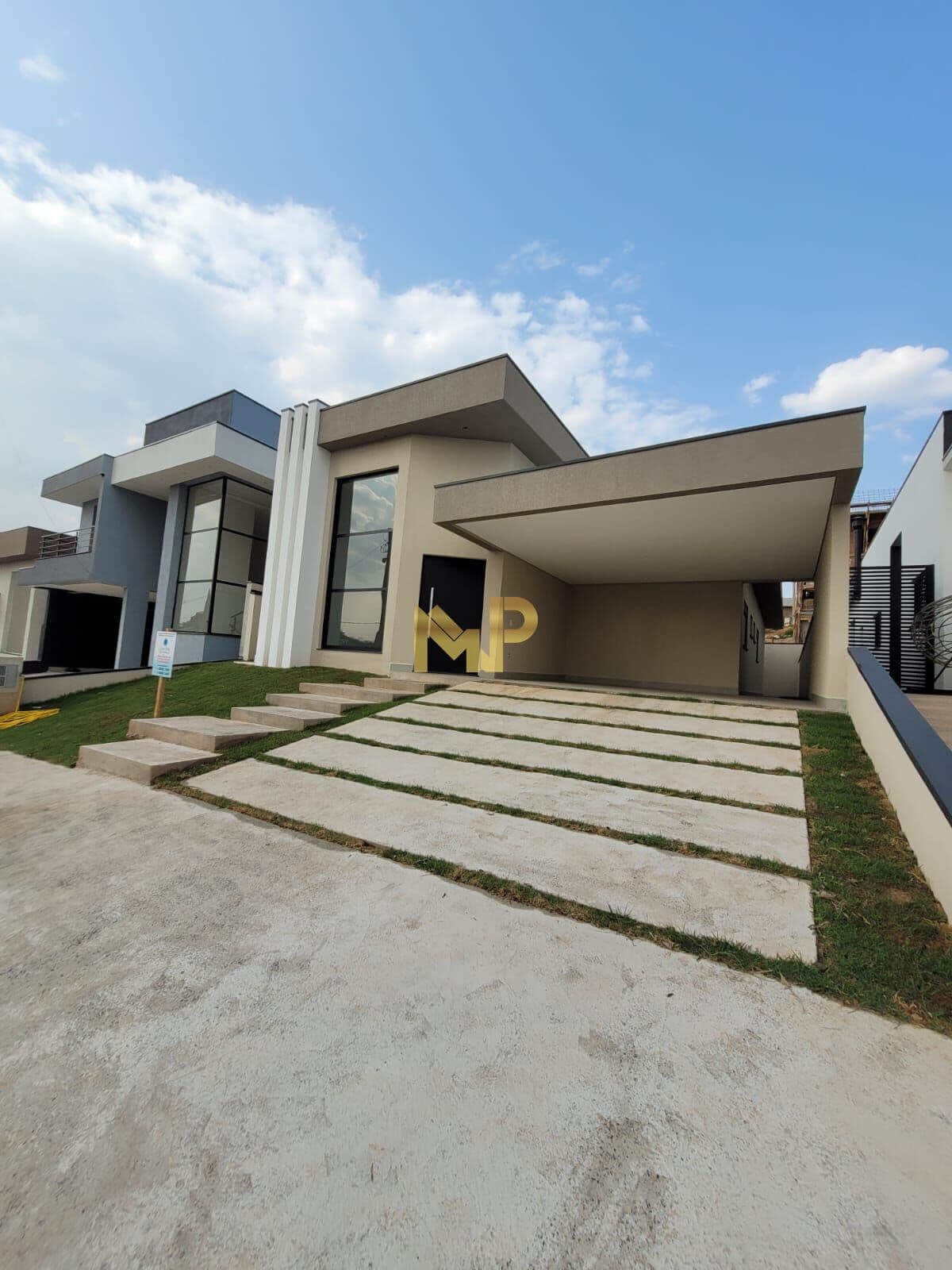 Casa em Condomínio Gran Ville Sâo Venãncio
