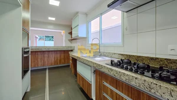 Casa para locação em condomínio em Jundiaí