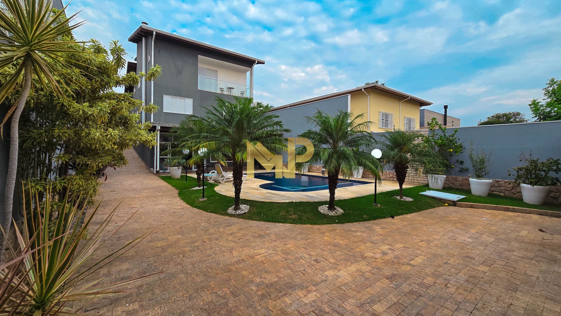 Casa à Venda no Condômino Tereza Cristina, Jundiaí/Medeiros
