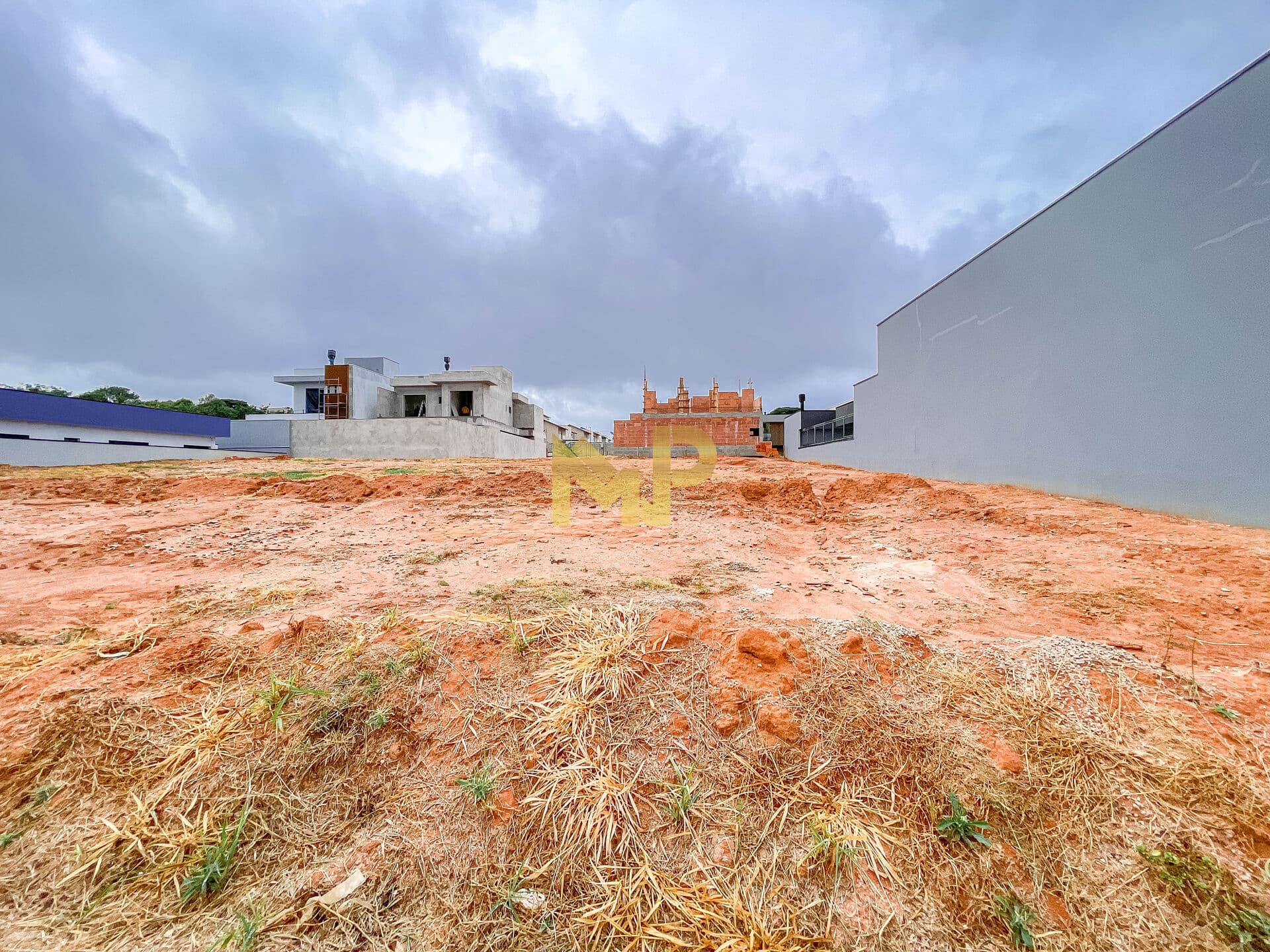 Lote à venda no Condomínio Campos de Medeiros / Jundiaí