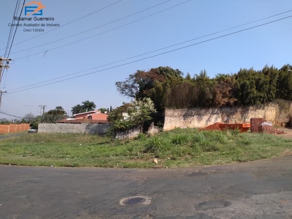 Terreno para Venda em Jardim Piratininga Araras-SP