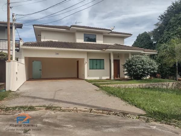 Casa Sobrado em Parque Terras de Santa Olívia, Araras/SP
