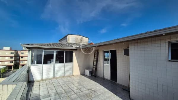 OPORTUNIDADE: COBERTURA AMPLA a 50m DO MAR – BALNEÁRIO IPANEMA