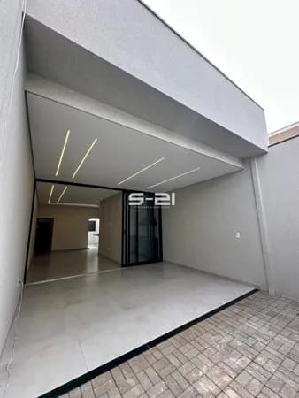Casa à Venda na Vila Totoli