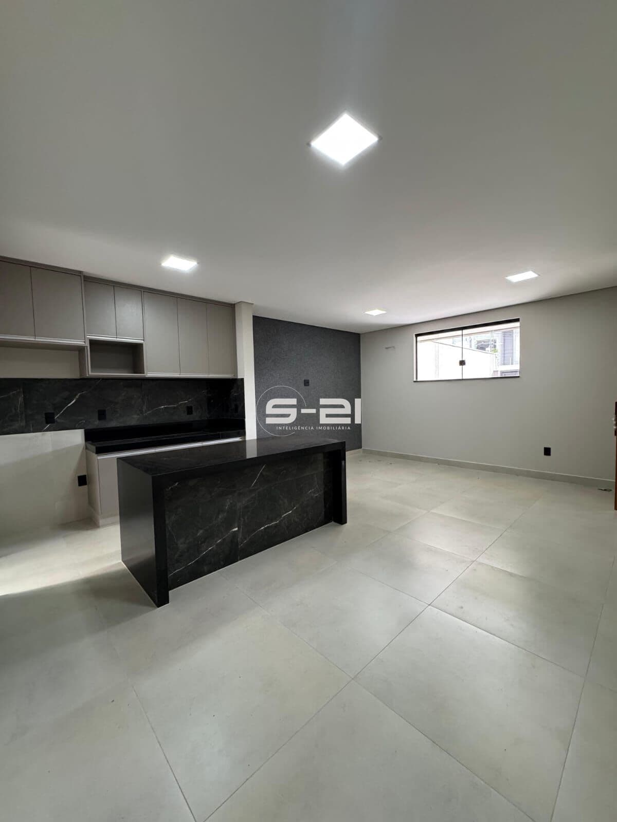Apartamento à Venda, Jardim Santa Lúcia - Franca/SP