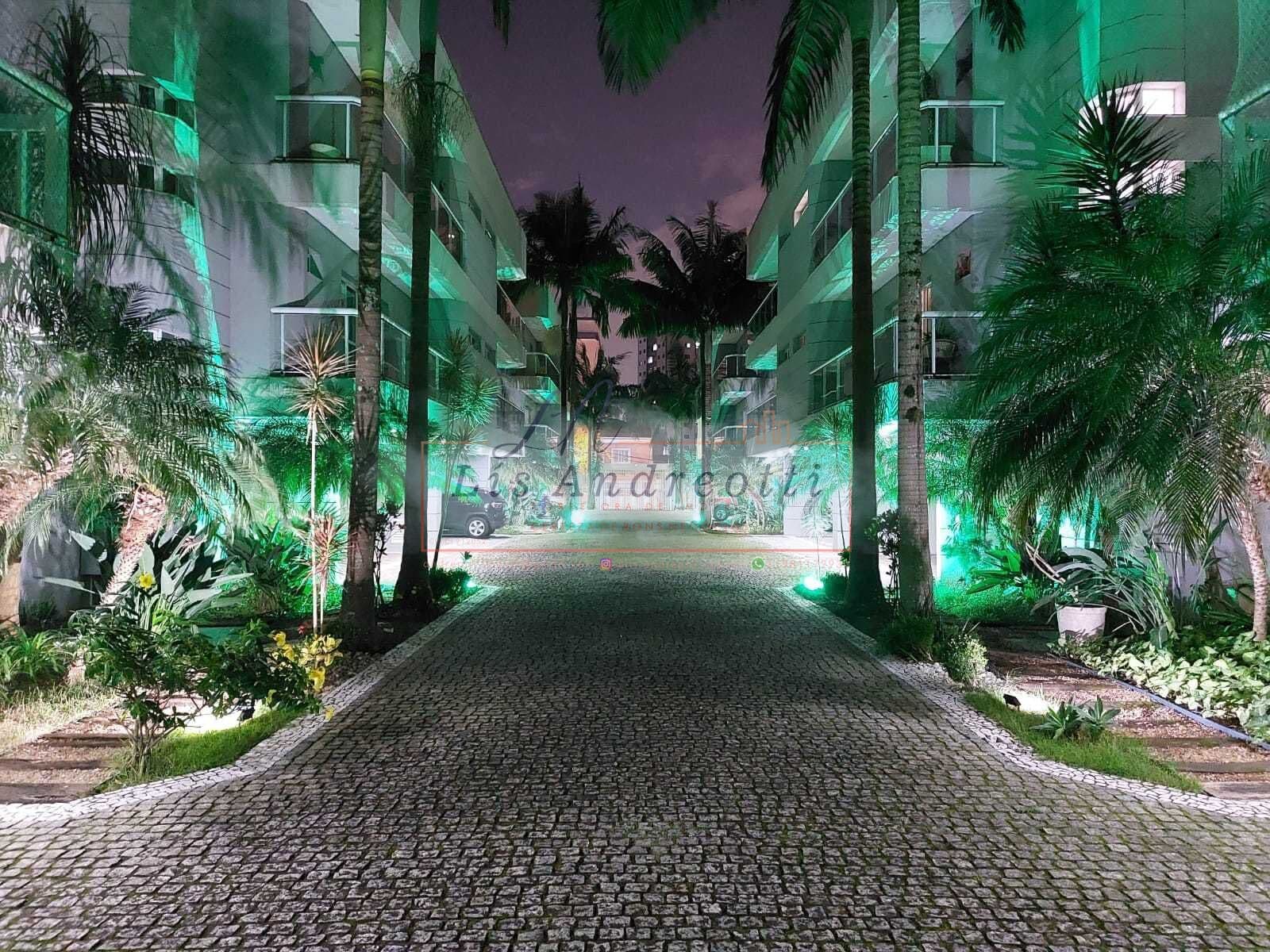 Casa em Condomínio Alto Padrão