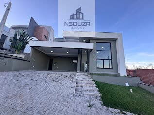 Casa com 03 Dormitórios - Bosque dos Eucaliptos, Valinhos/SP