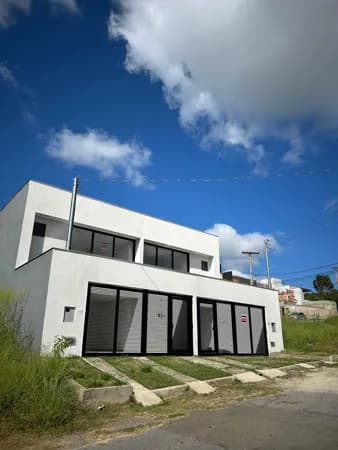 Casa Duplex com 3 suítes