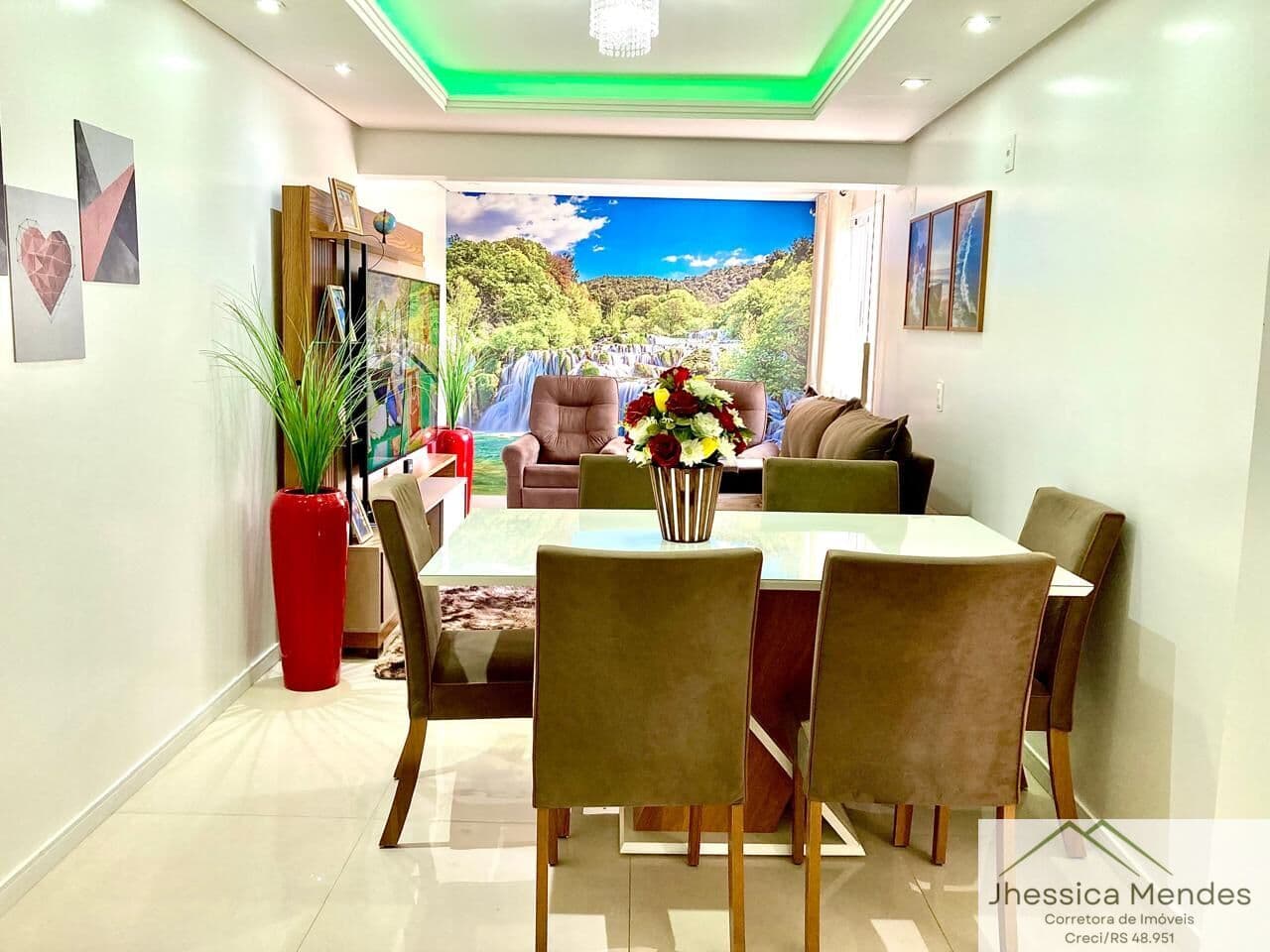 🏡🧡 Seu novo lar com história e charme!
