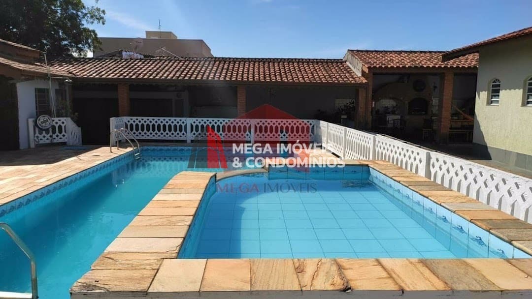 Casa com 3 dormitórios, 307 m² - Jardim Alvinópolis - Atibaia/SP
