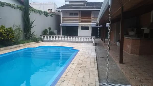 Casa com 5 dormitórios à venda, 435 m² por R$ 2.000.000,00 - Vila Loanda - Atibaia/SP