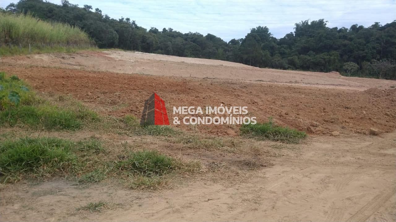 Terreno à venda, 585 m² - Vila Santista - Atibaia/SP