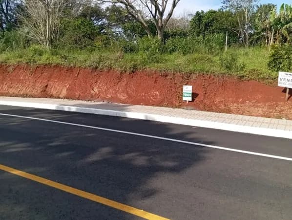 Lote/Terreno em Mato Leitão - Centro