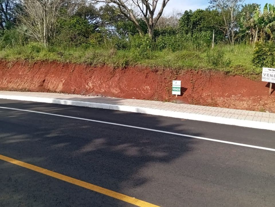 Lote/Terreno em Mato Leitão - Centro