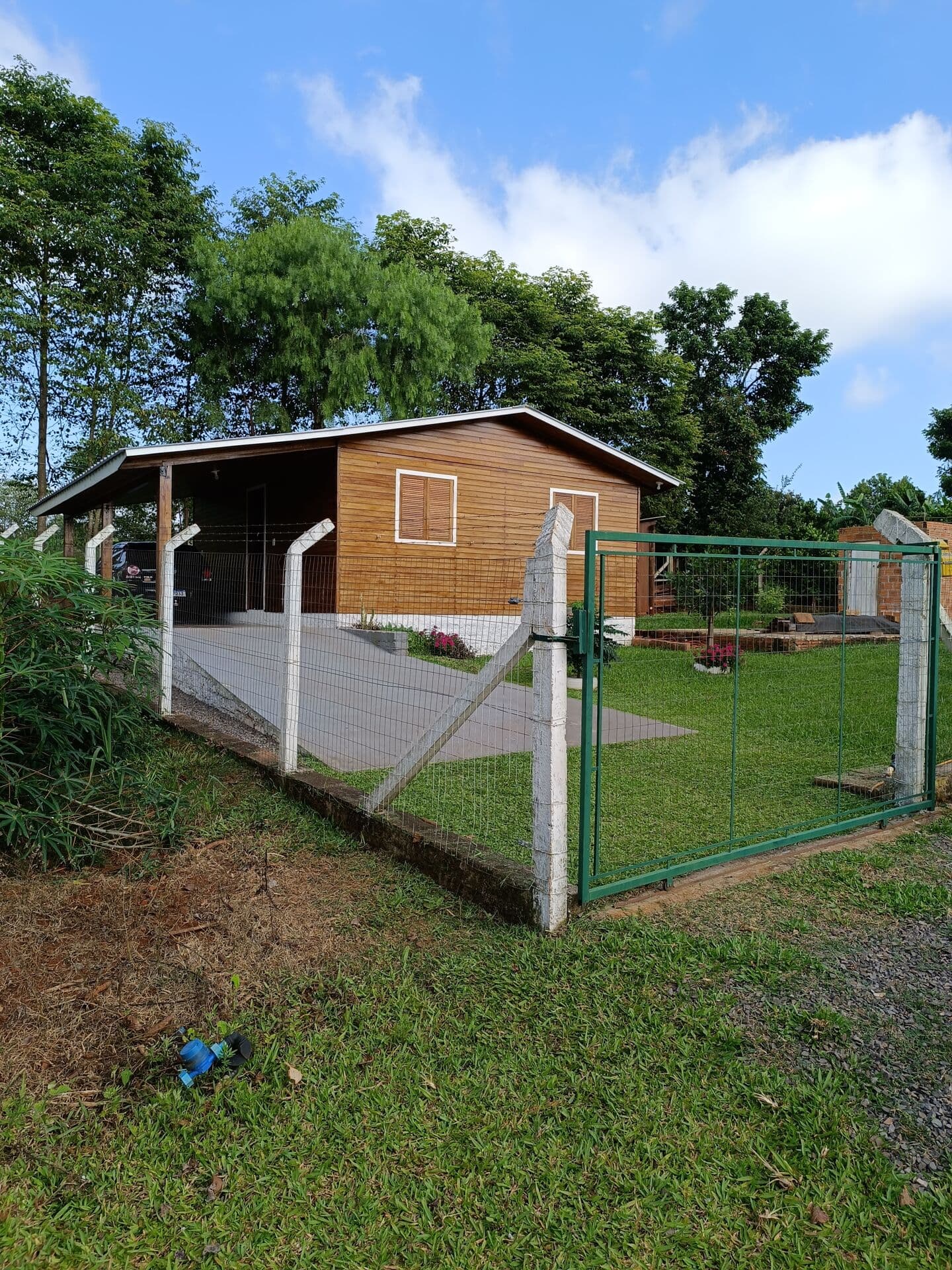 Casa em Mato Leitão - Santo Antônio