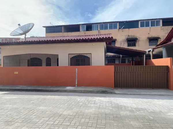 Casa em Itapemirim - Praia de Itaóca