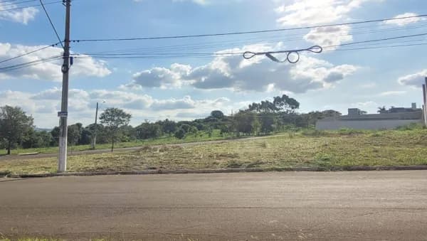 Lote/Terreno em Leme - Parque Alto das Palmeiras