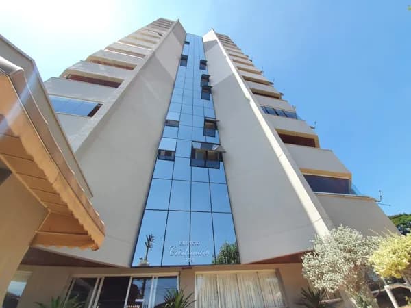 Apartamento em Leme - Centro