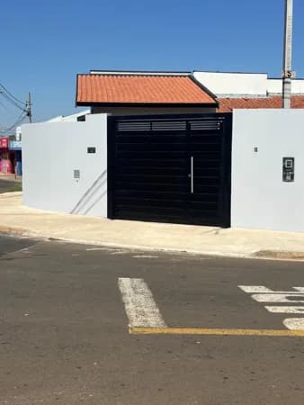 Casa em Leme - Jardim São Rafael
