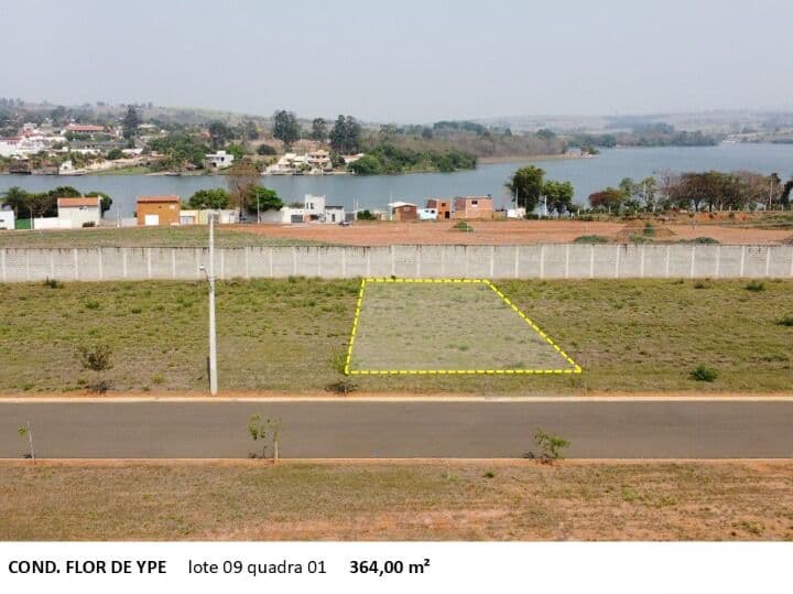 Lote/Terreno em Santa Cruz da Conceição - Jardim Residencial Flor do Ypê