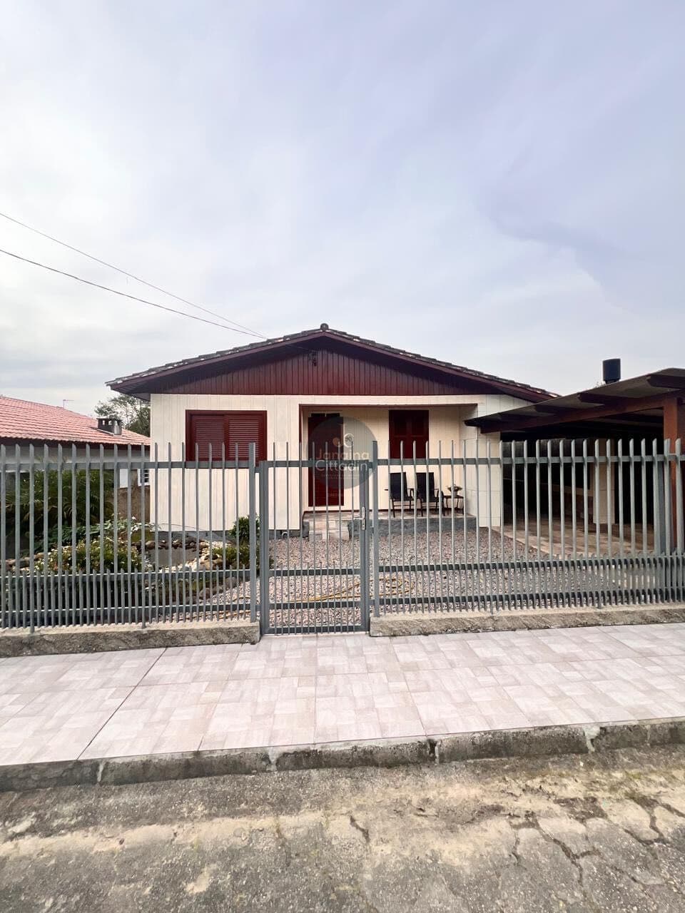 CASA MISTA - B. VILA MACARINI