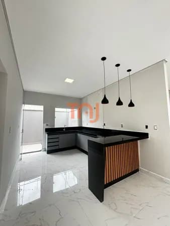 Casa Imponente à Venda no Bairro Buritis – Qualidade e Sofisticação
