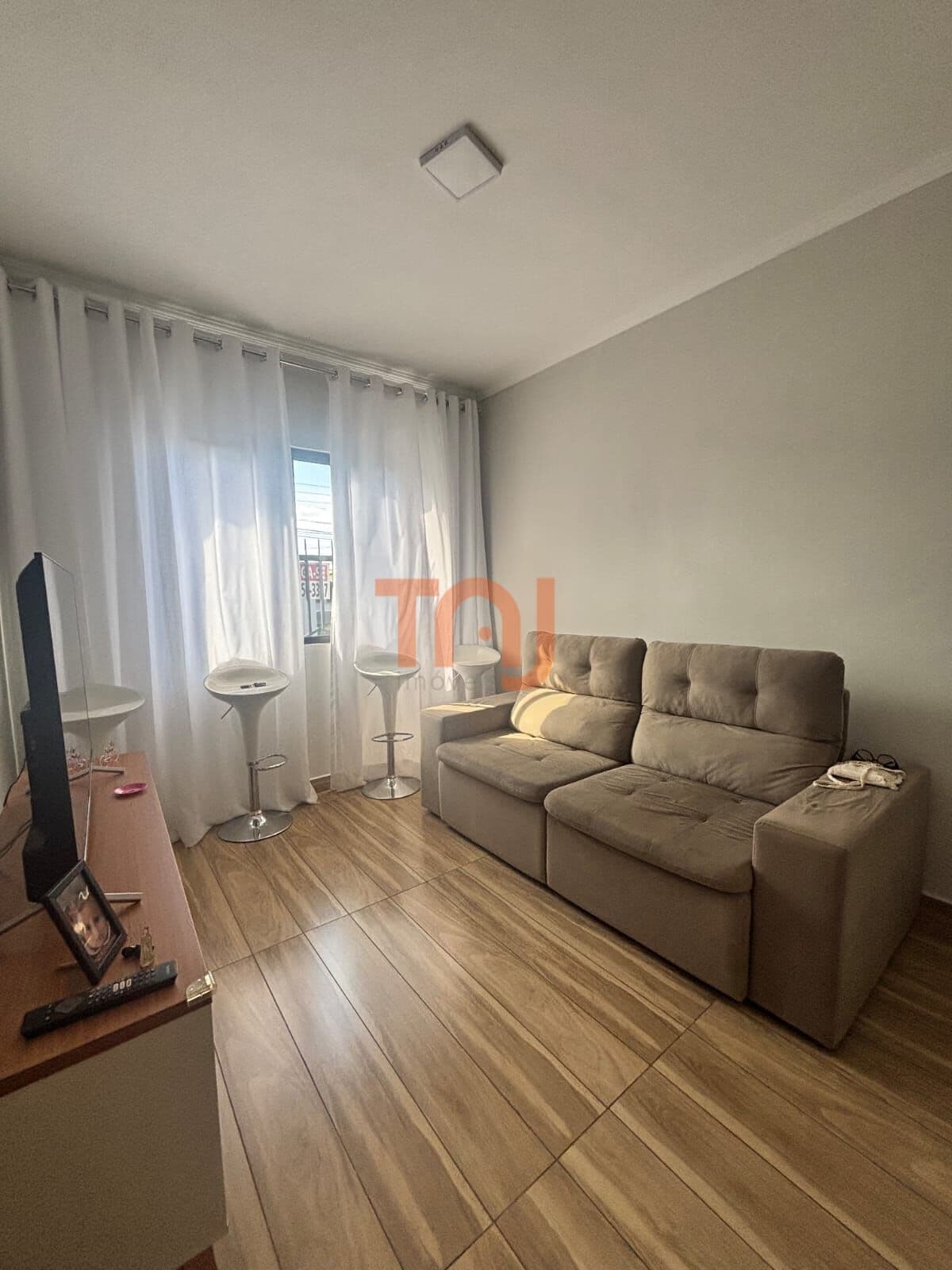 Uma casa completa no Recanto dos Fernandes à venda, com 3 dormitórios, sendo 1 suíte.