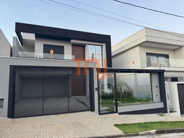 Casa Alto Padrão em Residencial Astúrias, Pouso Alegre/MG